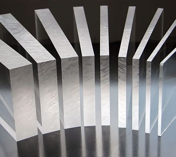 Монолитный поликарбонат